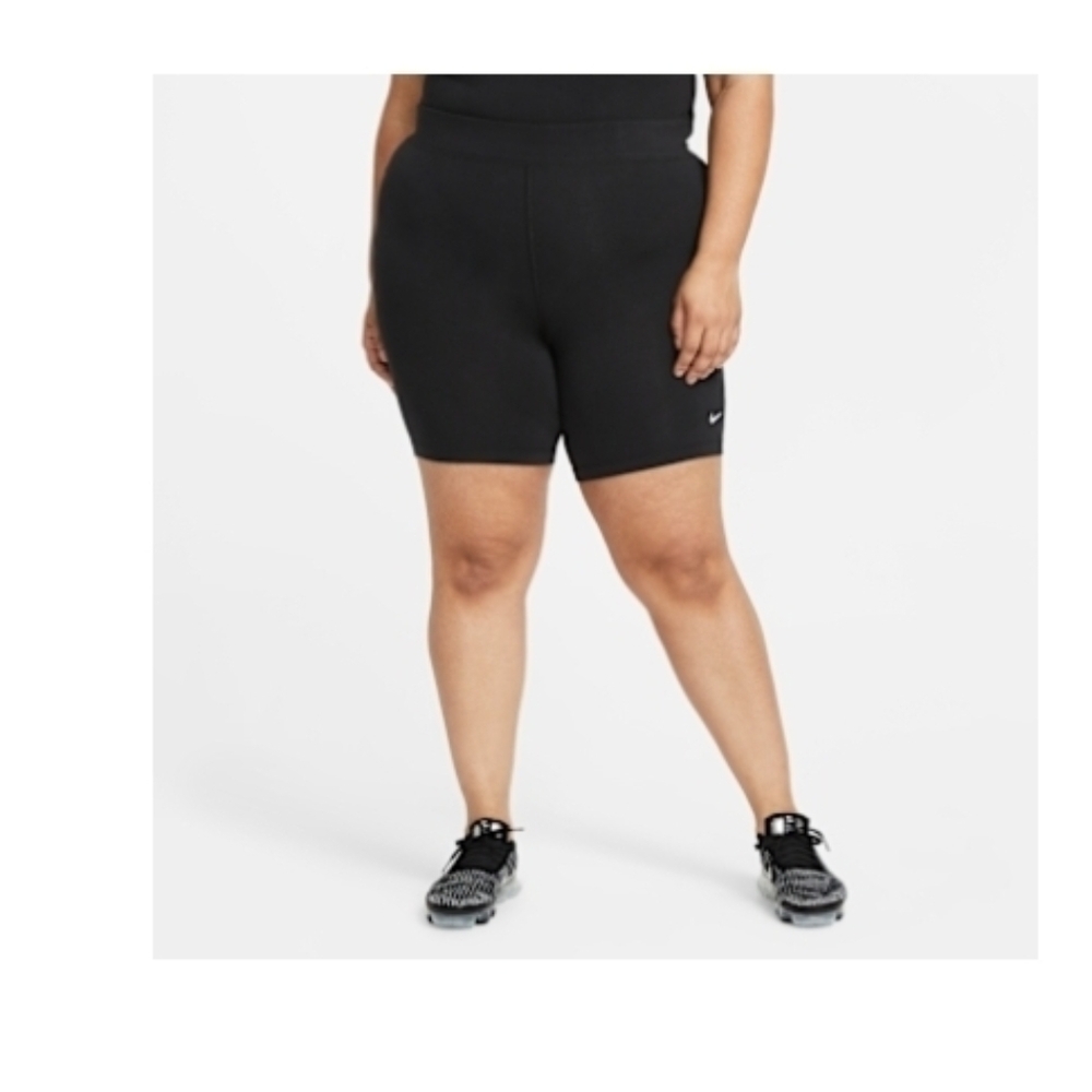 Nike Women's Black Athletic Shorts